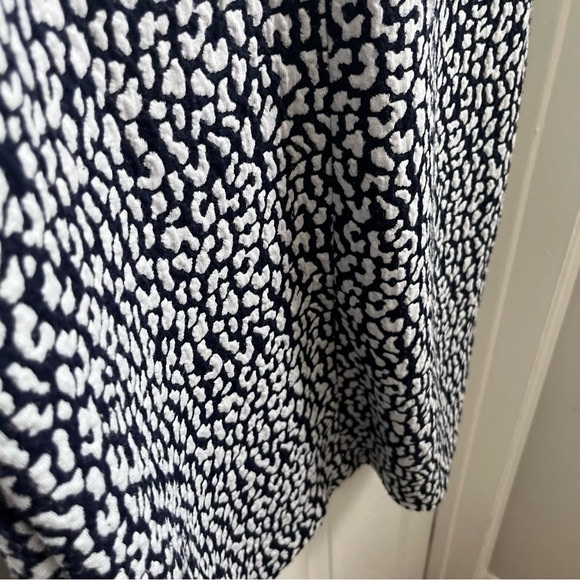 Michael Kors Dress blue white leopard print v-neck midi size 10 medium cocktail - Picture 2 of 5